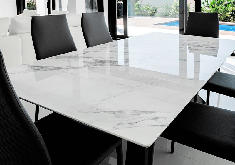marble-dining-table-set